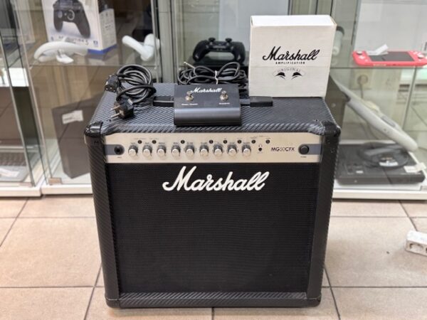 Marshall Mg50cfx Carbon Fibre Gitarrenverstärker mit  Marshall PEDL-90010 Verstärker Fußschalter |   | Zustand: Gut – Bild 2