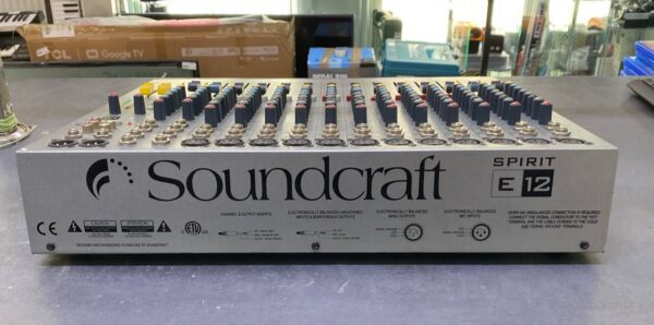 Mischpult Soundcraft Spirit E12 | Defekt | Zustand: Schlecht – Bild 2