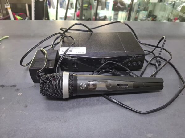 AKG SR 450 Stationary Receiver Wireless  | mit Microphone AKG HT 450 | D | eine Antenne fehlt | Zustand: Sehr Gut