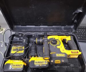 Dewalt Dch254m2-qw Akku-kombihammer | Koffer | 1 Akku 4A+1 Akku 5A+ Schnellwechselfutter 13 mm + Ladegerät | Zustand: Gut