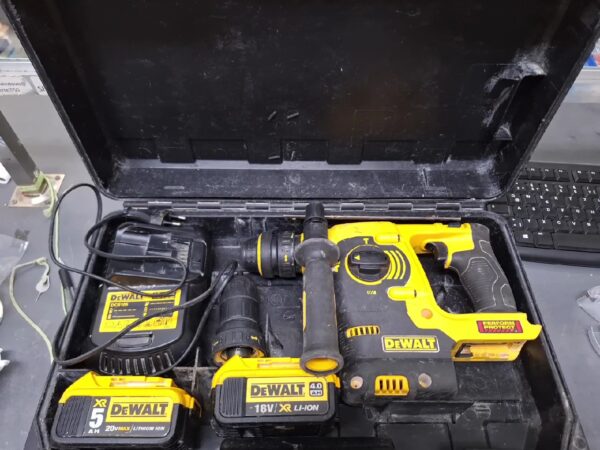 Dewalt Dch254m2-qw Akku-kombihammer | Koffer | 1 Akku 4A+1 Akku 5A+ Schnellwechselfutter 13 mm + Ladegerät | Zustand: Gut