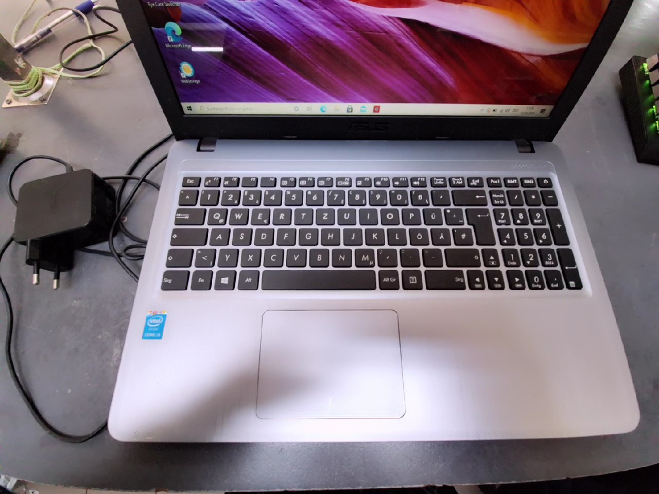 Asus R540L 15,6 Zoll i3-4005U, DE | 4Gb | 1Tb Hdd | Windows 10 Home | mit Ladegerät | Zustand: Gut – Bild 3