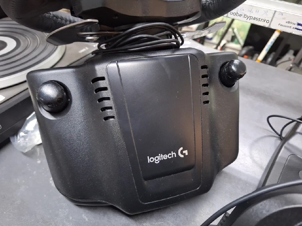 Logitech G920 Driving Force | Lenkrad + Pedale+Shifter PC PS Xbox | mit Ladegerät | Zustand: Sehr Gut | Farbe: schwarz – Bild 6