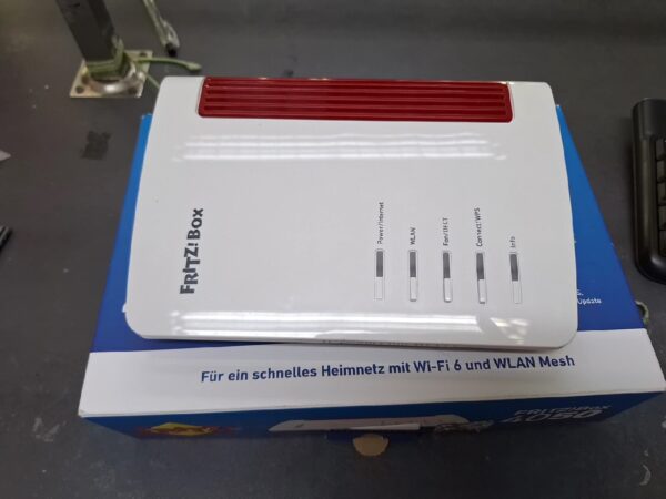 AVM FRITZ!Box 4050 A1 Edition | mit Originalverpackung | Zustand: Gut – Bild 2