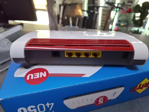 AVM FRITZ!Box 4050 A1 Edition | mit Originalverpackung | Zustand: Gut – Bild 4