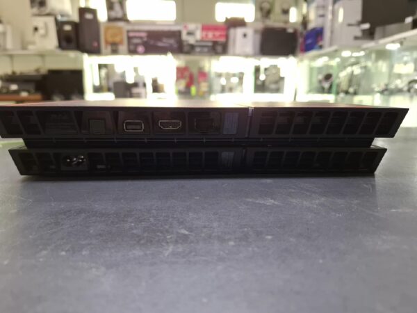 Sony PS4 1TB Call of Duty Black:Ops Edition | mit Controller | Zustand: Gut – Bild 4