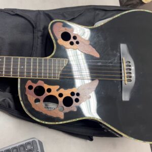 Ovation Cc44s  | Tasche  | Zustand: In Ordnung