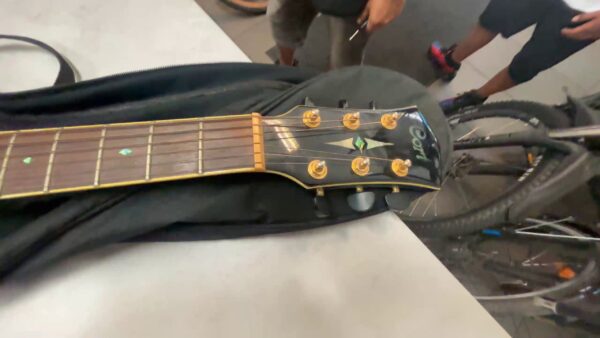 Cort Sfx-10 BBB Gitarre | Tasche – Bild 3