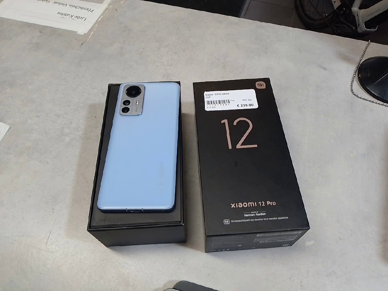 Xiaomi 12 Pro 256GB | mit Originalverpackung | SimLock: Frei | Zustand: Gut | Farbe: blau – Bild 3