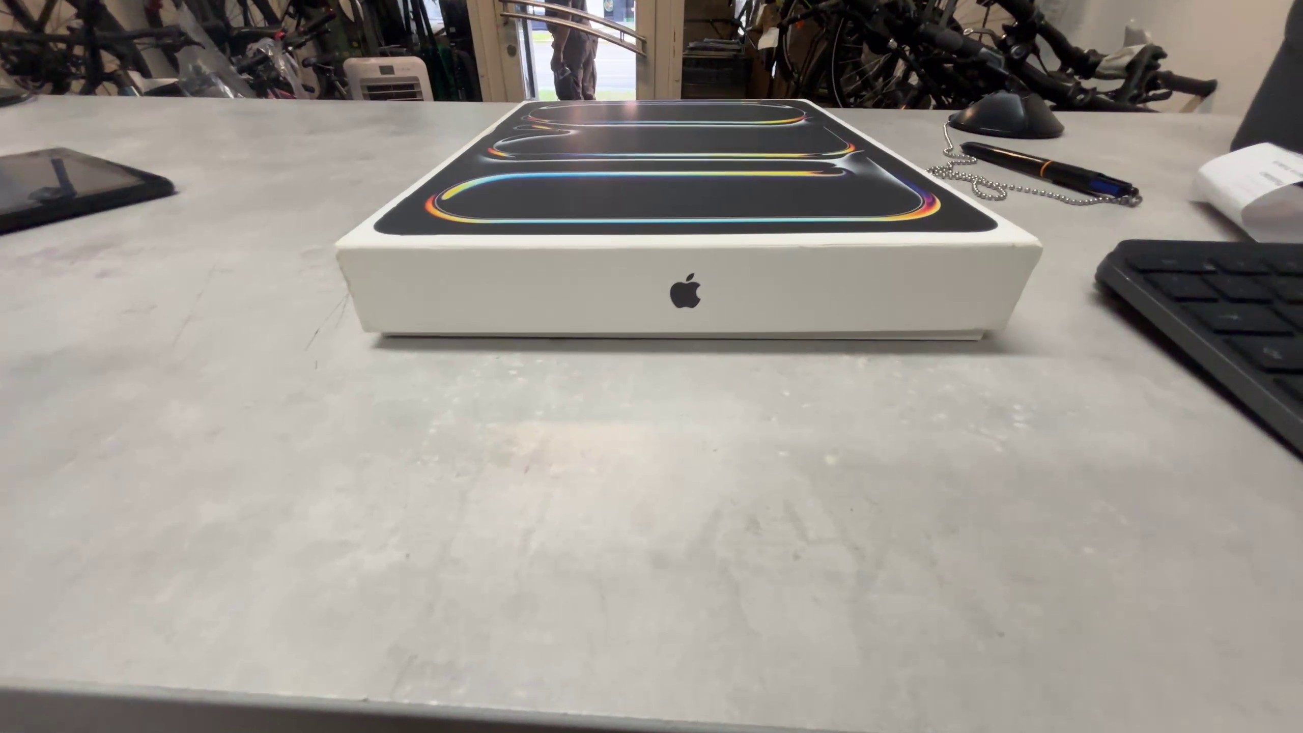ipad pro 13 zoll m4 256GB | mit Originalverpackung | Zustand: Sehr Gut – Bild 3