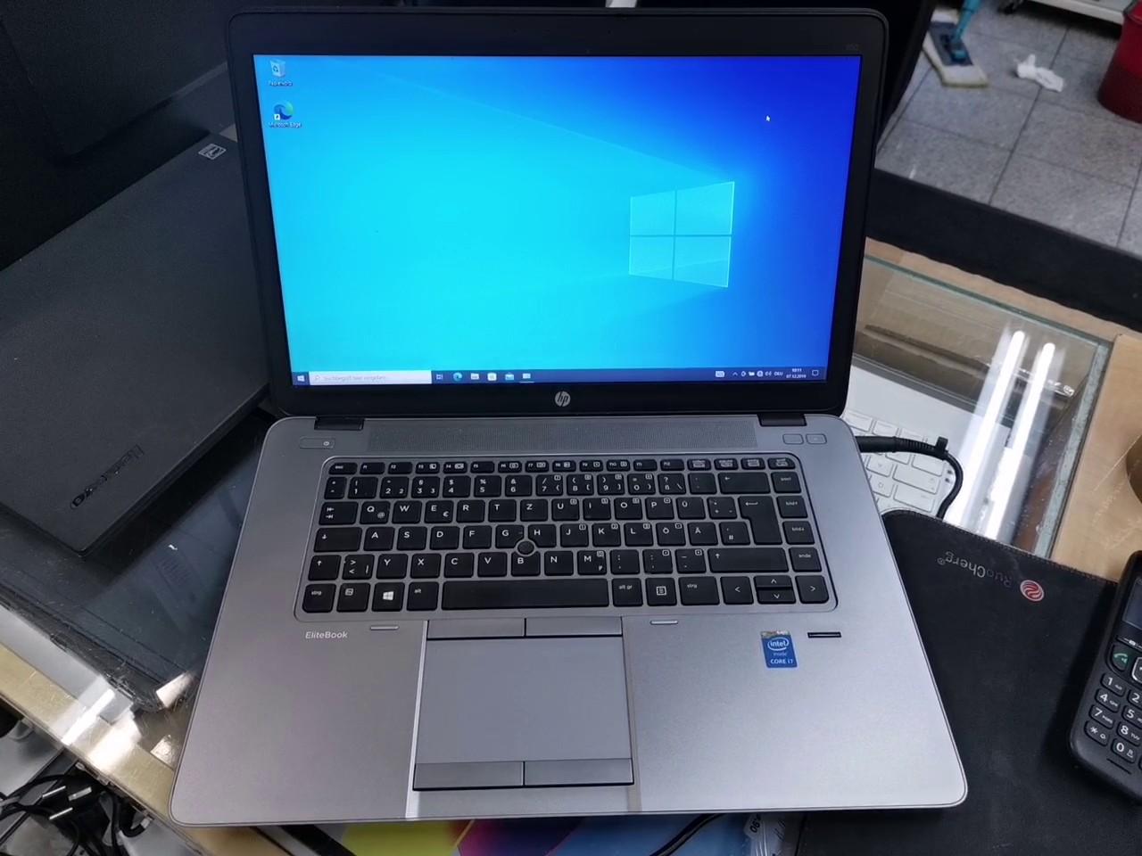 Hp intel Core i7-5600 CPU 2.60 GHz | 8.00 GB Ram 256 SDD Windows 10 | Zustand: Sehr Gut