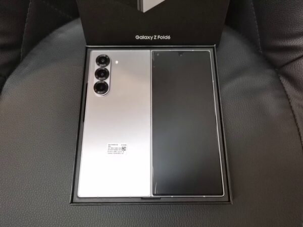 Samsung Galaxy Z Fold6 512GB | mit Originalverpackung | SimLock: Frei | Zustand: Sehr Gut | Farbe: schwarz – Bild 7