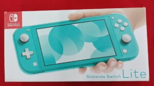 Nintendo Switch Lite türkis | mario hülle Mit ladegerät  | Zustand: Sehr Gut | Farbe: grün