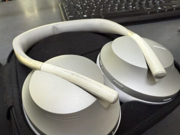 Bose Noise Cancelling Headphones 700 | mit Originalverpackung | Zustand: Gut – Bild 2