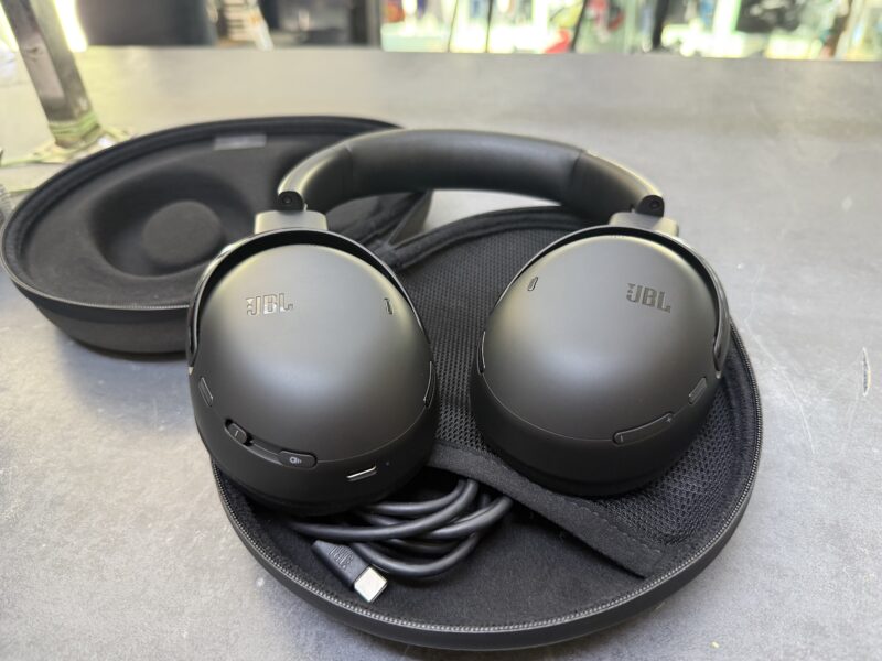 JBL Tour One M3 Over-Ear-Kopfhörer,Black | HÜLLE GRAU. | Zustand: Sehr Gut