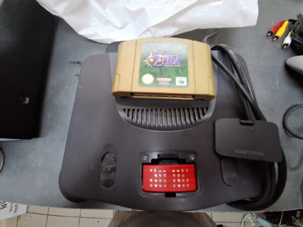 Nintendo 64+ Zelda Majoras Mask Pal | 3 Controller+ Zubehör als Geschenk | Zustand: Gut | Farbe: schwarz – Bild 3