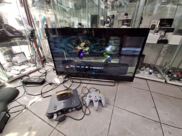Nintendo 64+ Zelda Majoras Mask Pal | 3 Controller+ Zubehör als Geschenk | Zustand: Gut | Farbe: schwarz – Bild 4