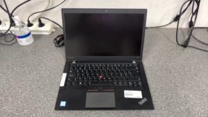 Lenovo Thinkpad T460s | Core i5 6300U |  8GB RAM |  256GB SSD |  Windows 10 |  Ladegerät  | Zustand: Gut