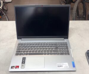 Lenovo IdeaPad 1 15AMN7 | Ryzen 3 7320u |  8GB RAM |  512 GB SSD |  Windows 10 |  Ladegerät | Zustand: Gut