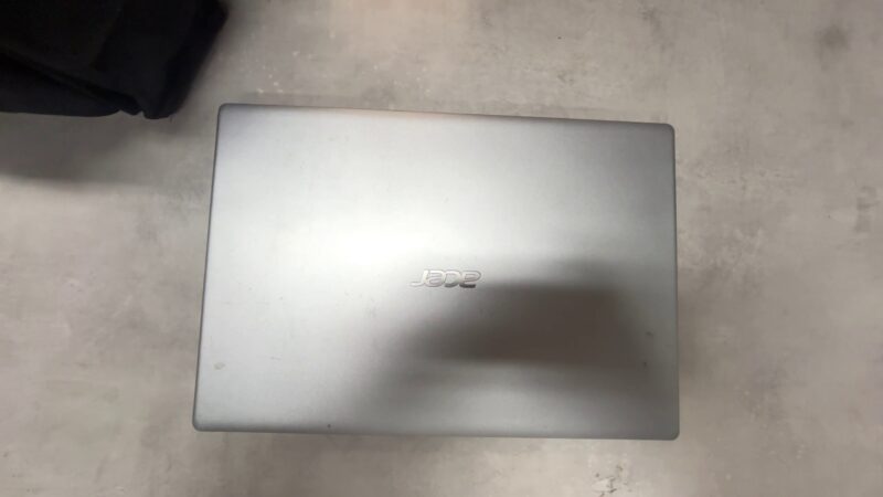 Acer Aspire 3 A315-43 N18Q13 | Ryzen 5 5500U |  8GB RAM |  512GB SSD |  Windows 10 Home  | Zustand: Sehr Gut – Bild 4
