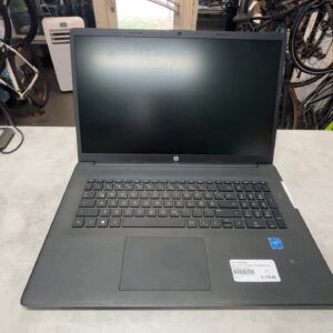 Hp 17-cn0219ng | Intel N4120 |  8GB RAM |  256GB SSD |  Windows 10 |  Ladegerät | Zustand: Gut