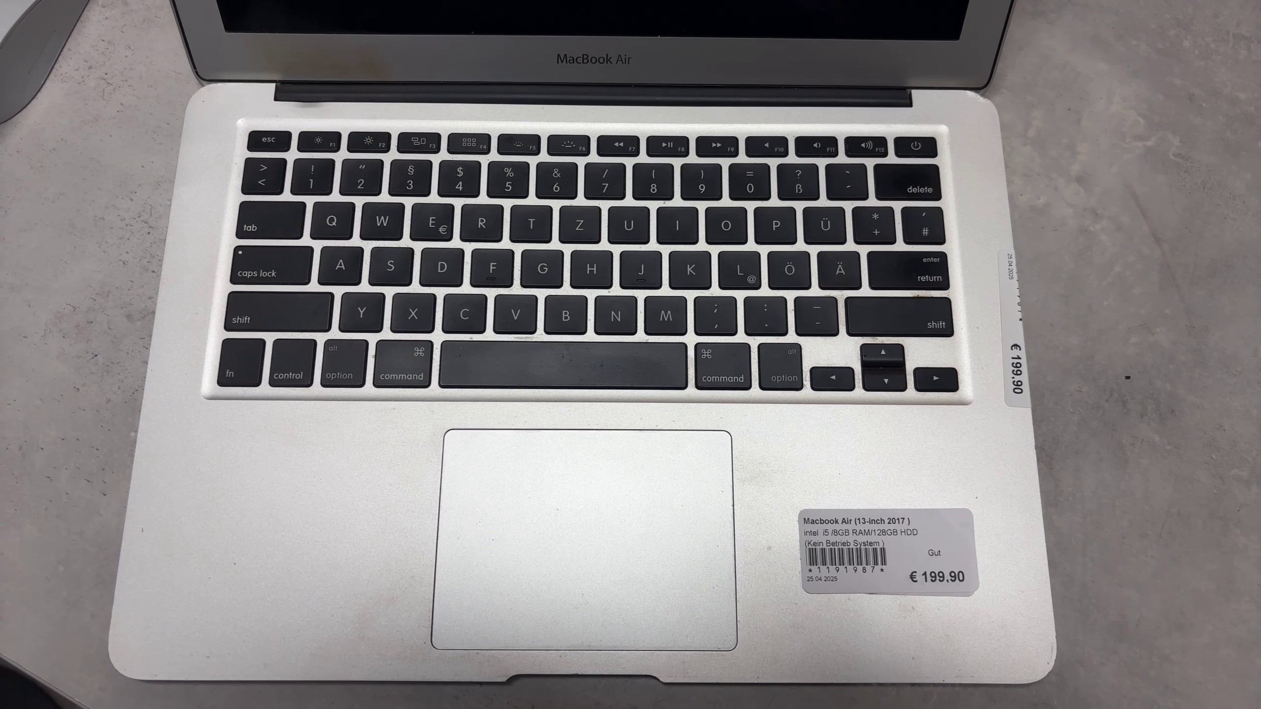 Macbook Air (13-inch 2017 ) | i5 1.8GHz | 8GB RAM | 128GB HDD | kein Betriebsystem | Zustand: Gut – Bild 2