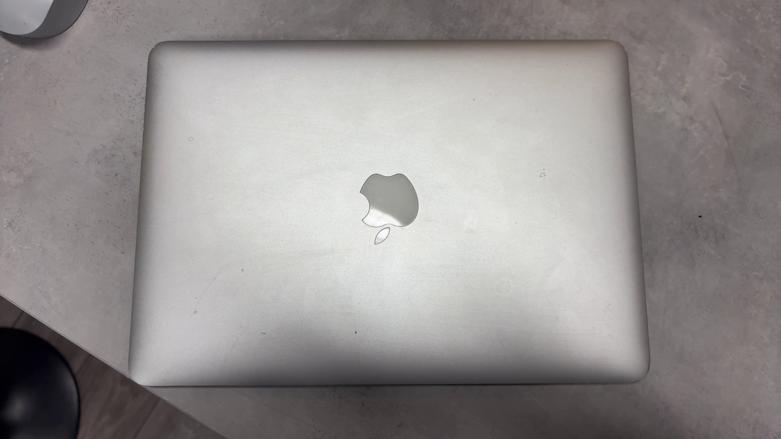 Macbook Air (13-inch 2017 ) | i5 1.8GHz | 8GB RAM | 128GB HDD | kein Betriebsystem | Zustand: Gut – Bild 3