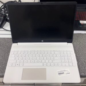 Hp 15s-eq1924ng | AMD 3020e |  4GB RAM |  128GB SSD |  Windows 10 | Zustand: Sehr Gut