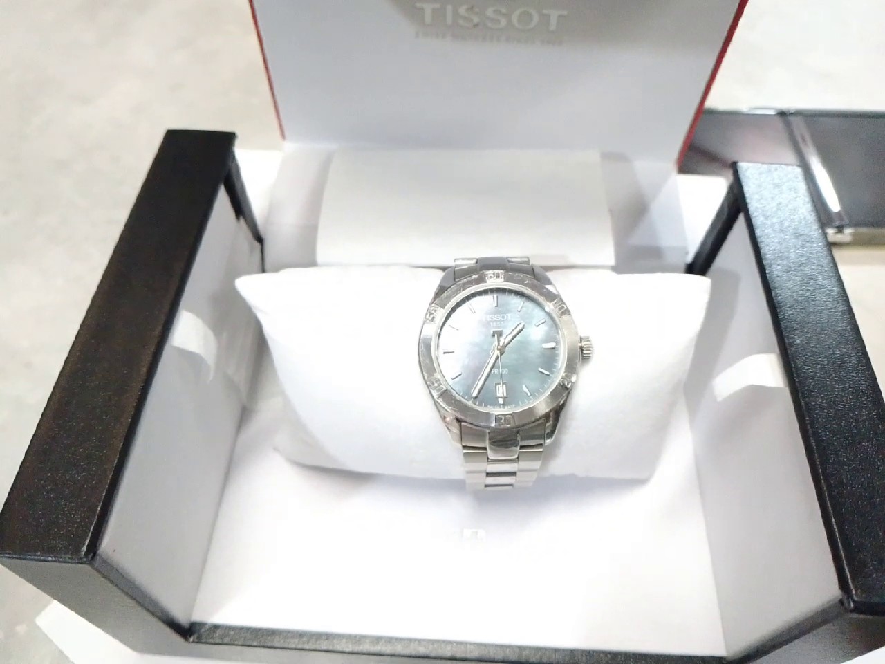 Tissot T101910 A Uhr | mit mit Originalverpackung | mit org. Rechnung vom 16.07.2020 | Zustand: Gut – Bild 2