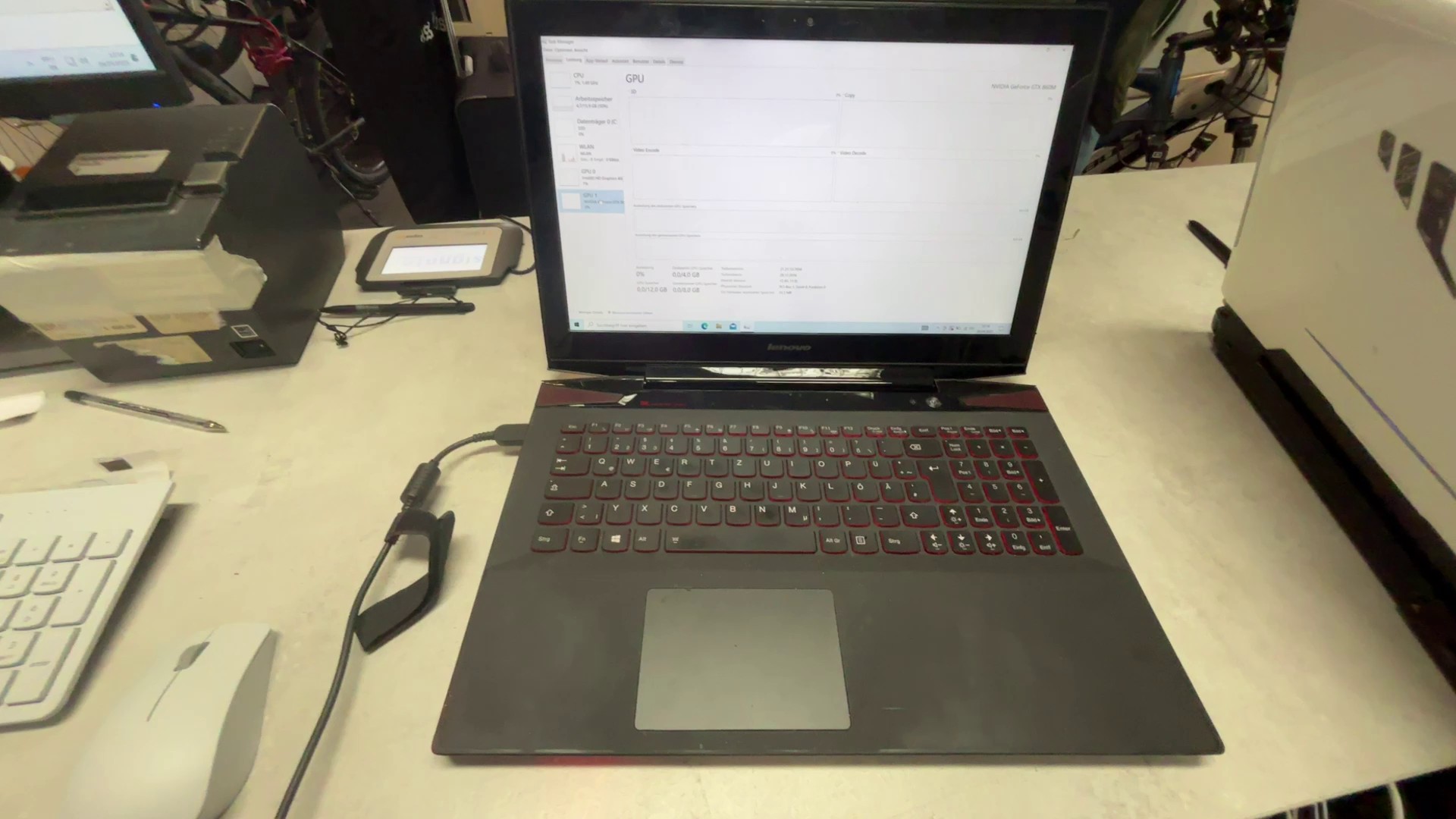 Lenovo Laptop | I7-4710hq | 16GB RAM | 512GB SSD
Nvidia Gtx 860M | Zustand: Gut