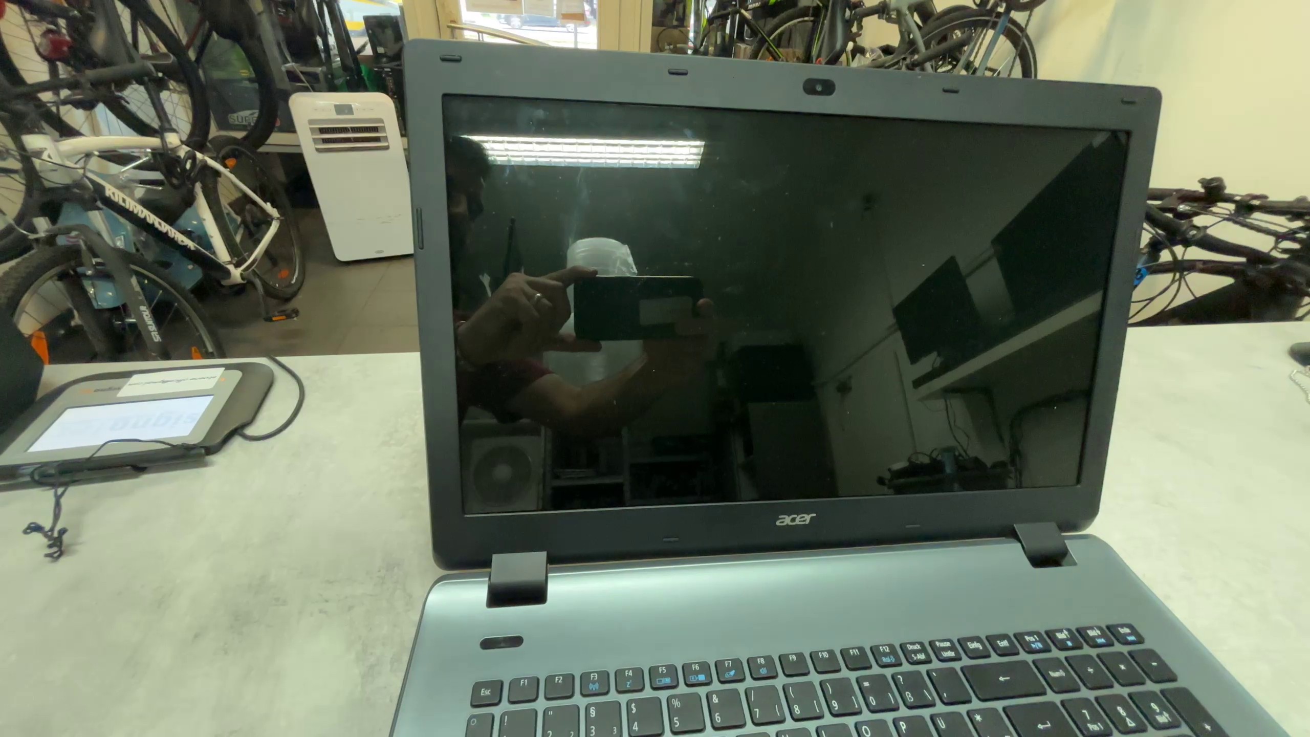 Acer Notebook E5-771 | i5-4210U | 4GB RAM | 1TB HDD | Nvidia Geforce 840M | Zustand: Sehr Gut – Bild 2