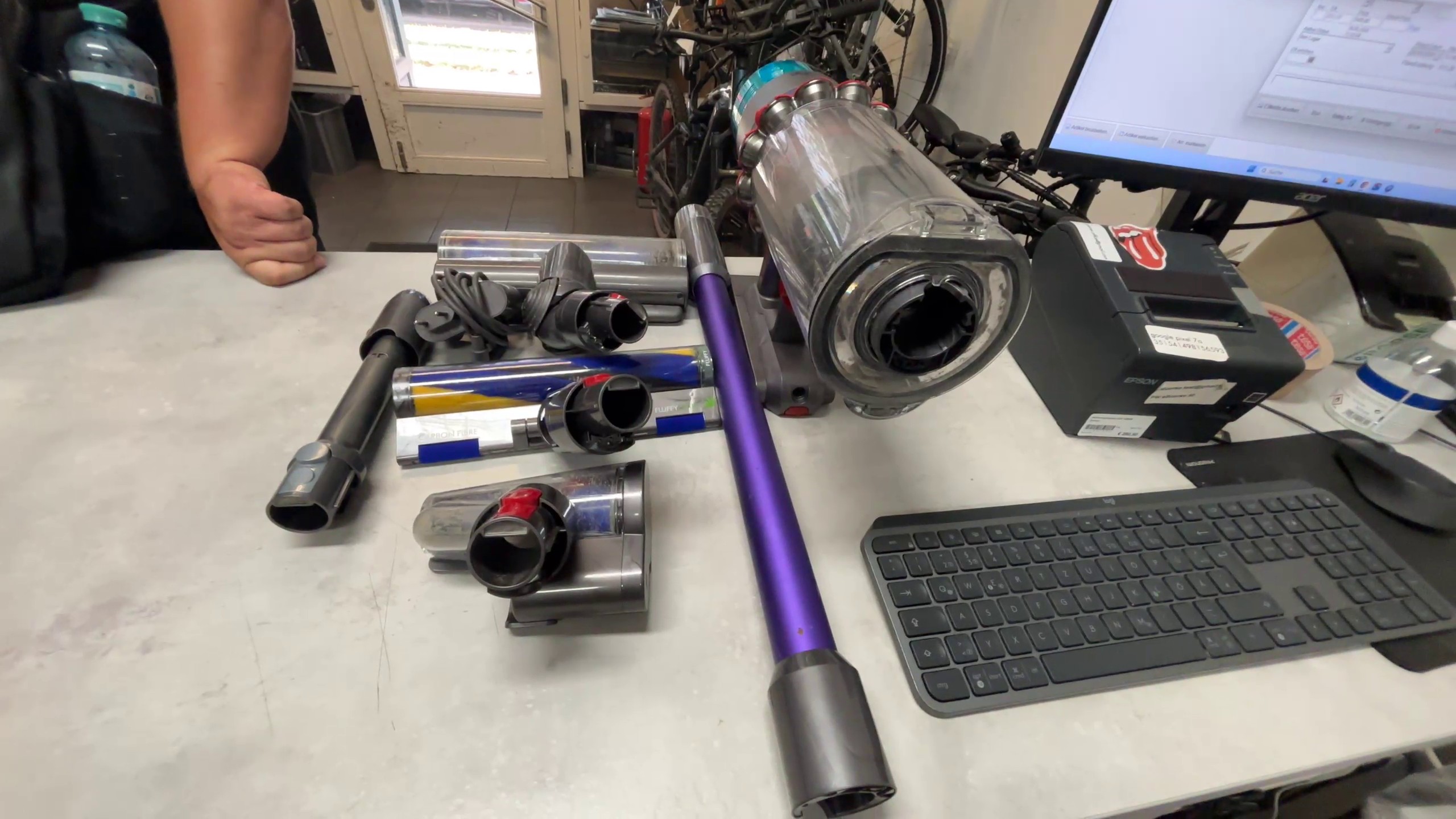 Dyson Gen5 Detect | Mit alle zubehör – Bild 3