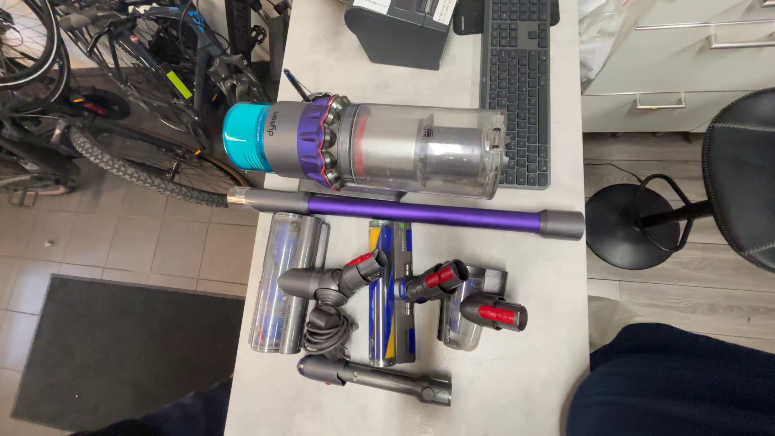 Dyson Gen5 Detect | Mit alle zubehör – Bild 4