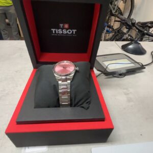 Tissot t150210 a Damen UHR | mit Originalverpackung | Zustand: Sehr Gut