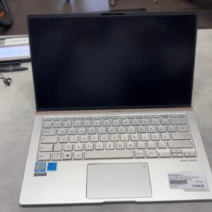 Asus Zenbook 14 | i5-8260U |  8GB RAM |  512 GB SSD |  Windows 10 |  Ladegerät | Zustand: Sehr Gut