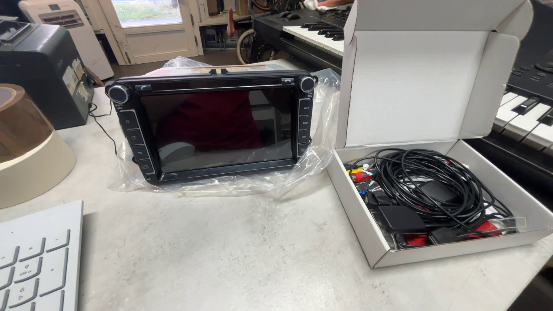 Android Naviceiver  M.i.c Av8v7  Ultra Android 13  | Qualcomm Snapdragon 665 8G+256GB  | mit Originalverpackung | Zustand: Sehr Gut – Bild 2