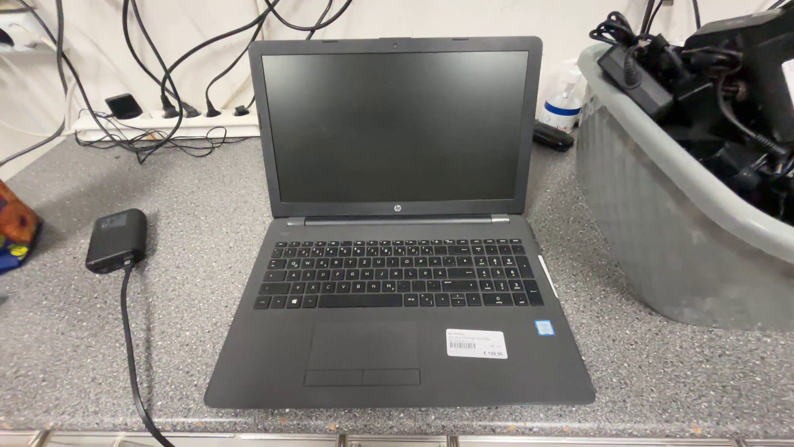 Hp Notebook | i5-7200u | 8gb Ram | 256gb Ssd | Windows 10 | Zustand: Sehr Gut