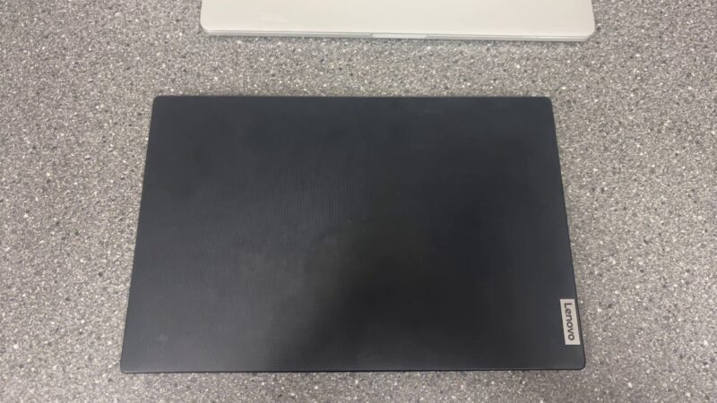 Lenovo V14 G4 | AMD Ryzen3 7320U |  8GB RAM |  256GB SSD |  Windows 11 |  Ladegerät | Zustand: Sehr Gut – Bild 4