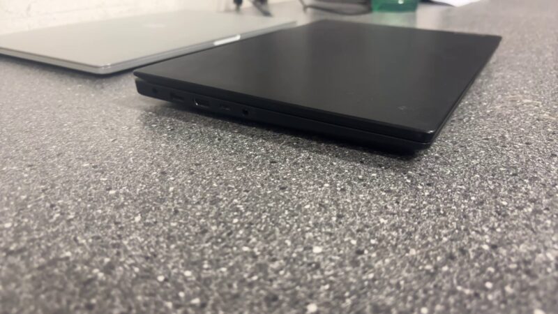 Lenovo V14 G4 | AMD Ryzen3 7320U |  8GB RAM |  256GB SSD |  Windows 11 |  Ladegerät | Zustand: Sehr Gut – Bild 5