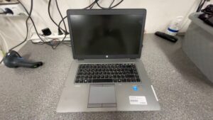 Hp Elitebook 850 | i7-5600U | 8GB RAM | 256GB SSD | Ladegerät | Zustand: Gut