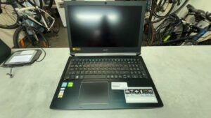 Acer Aspire A515-51 | I5-8250u  | 8GB RAM | 256GB SSD 
NVIDIA GeForce MX150  | Zustand: Gut