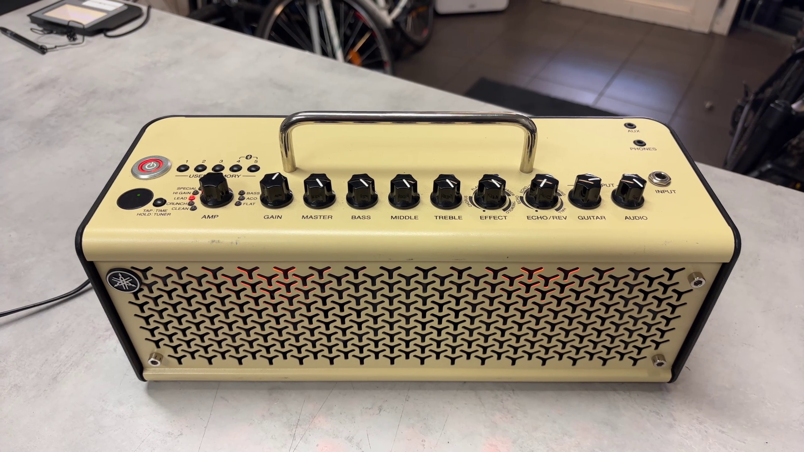 Yamaha Thr10ll | Ladegerät | Zustand: Sehr Gut