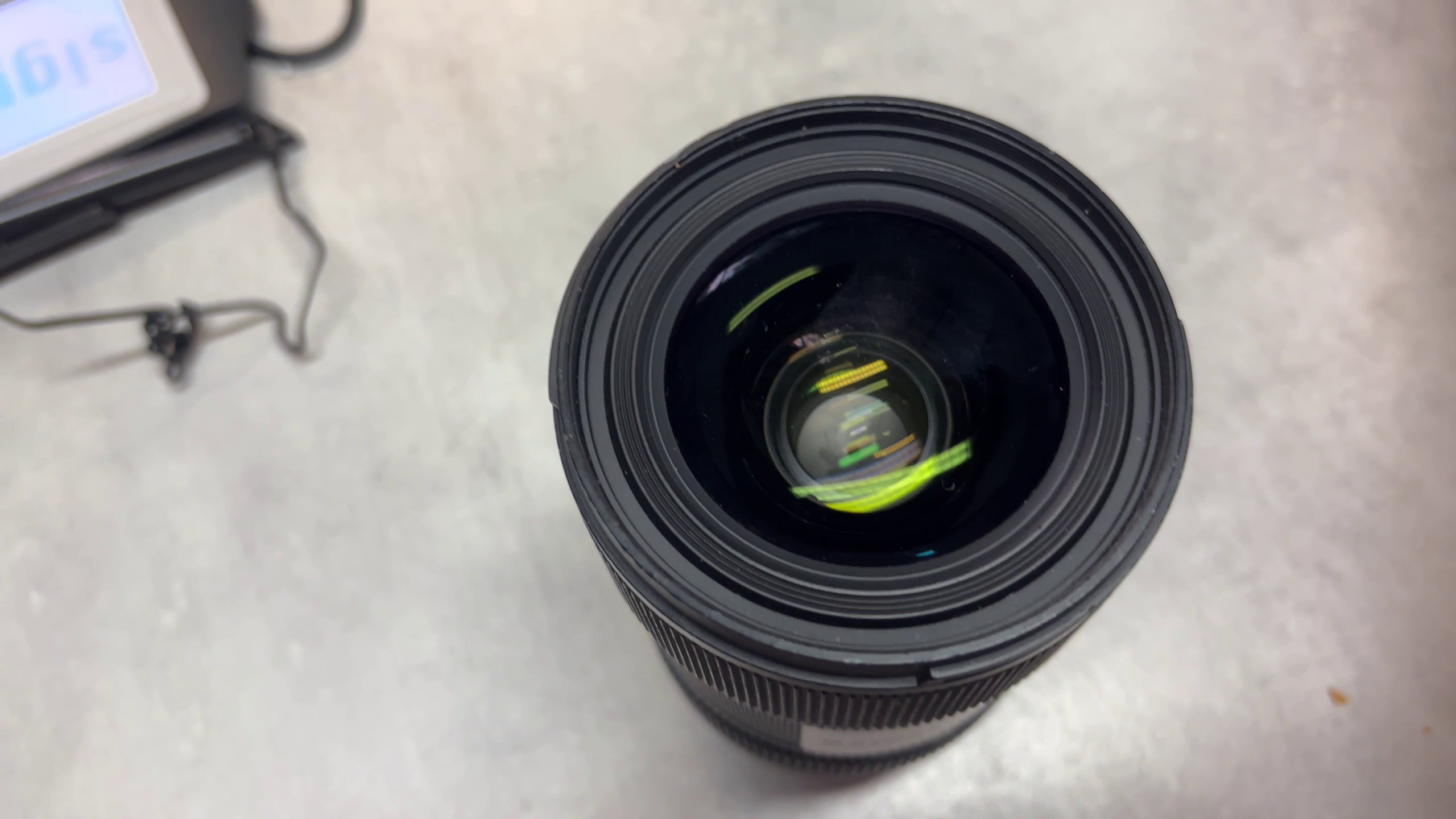 Sigma 18-35mm 1:1.8 Dc Objektiv Für Canon | hintere Linsenelement hat Riss | Zustand: In Ordnung