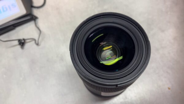 Sigma 18-35mm 1:1.8 Dc Objektiv Für Canon  | hintere Linsenelement hat Riss  | Zustand: In Ordnung