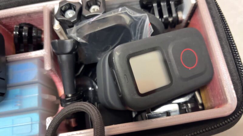 GoPro HERO9 Black | mit Originalverpackung+Zubehöre  | 7xAKKU +Ladestation  | Fernbedienung  | Kabel  | Zustand: Gut – Bild 4