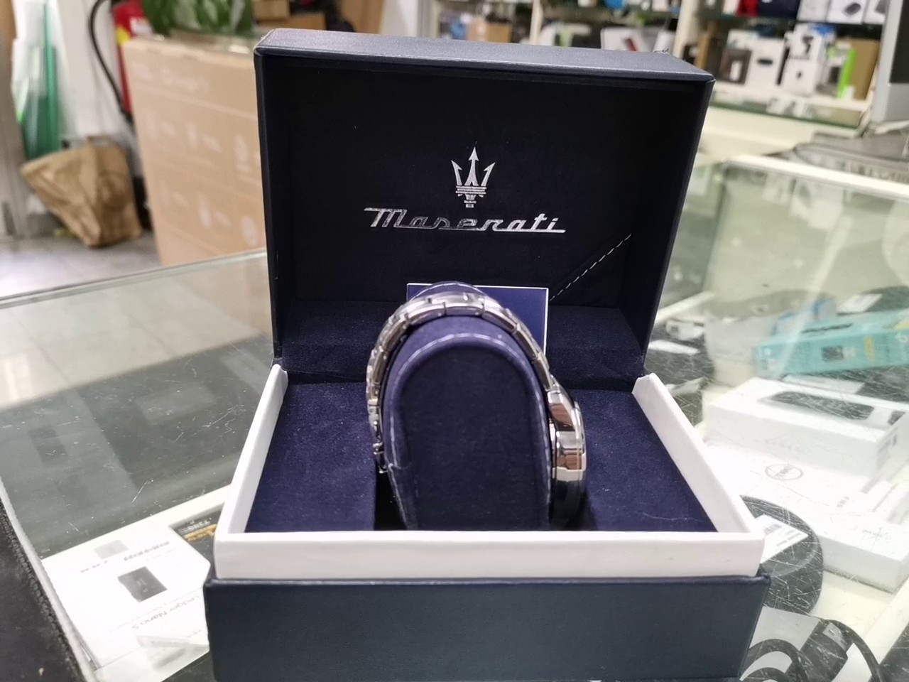 Masarati Herren Uhr | mit Originalverpackung | Zustand: Wie Neu – Bild 3