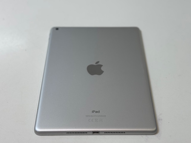 Ipad 8 Generation 32GB Wifi | Mit Hülle | Zustand: Gut – Bild 3