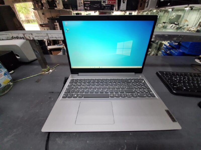 Lenovo IdeaPad 3 15ADA05, Platinum Grey, DE | AMD 3020E | 4 | 128Gb SSd | AMD Radeon Graphics | Knopf "-" fehlt | Ladegerät | Zustand: Gut – Bild 2