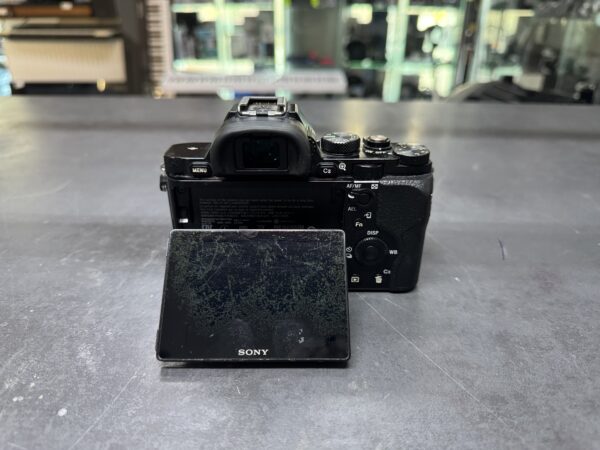 Sony Alpha 7s | display sehr kratz ohne Ladegerät mit akku | Zustand: Gut – Bild 2