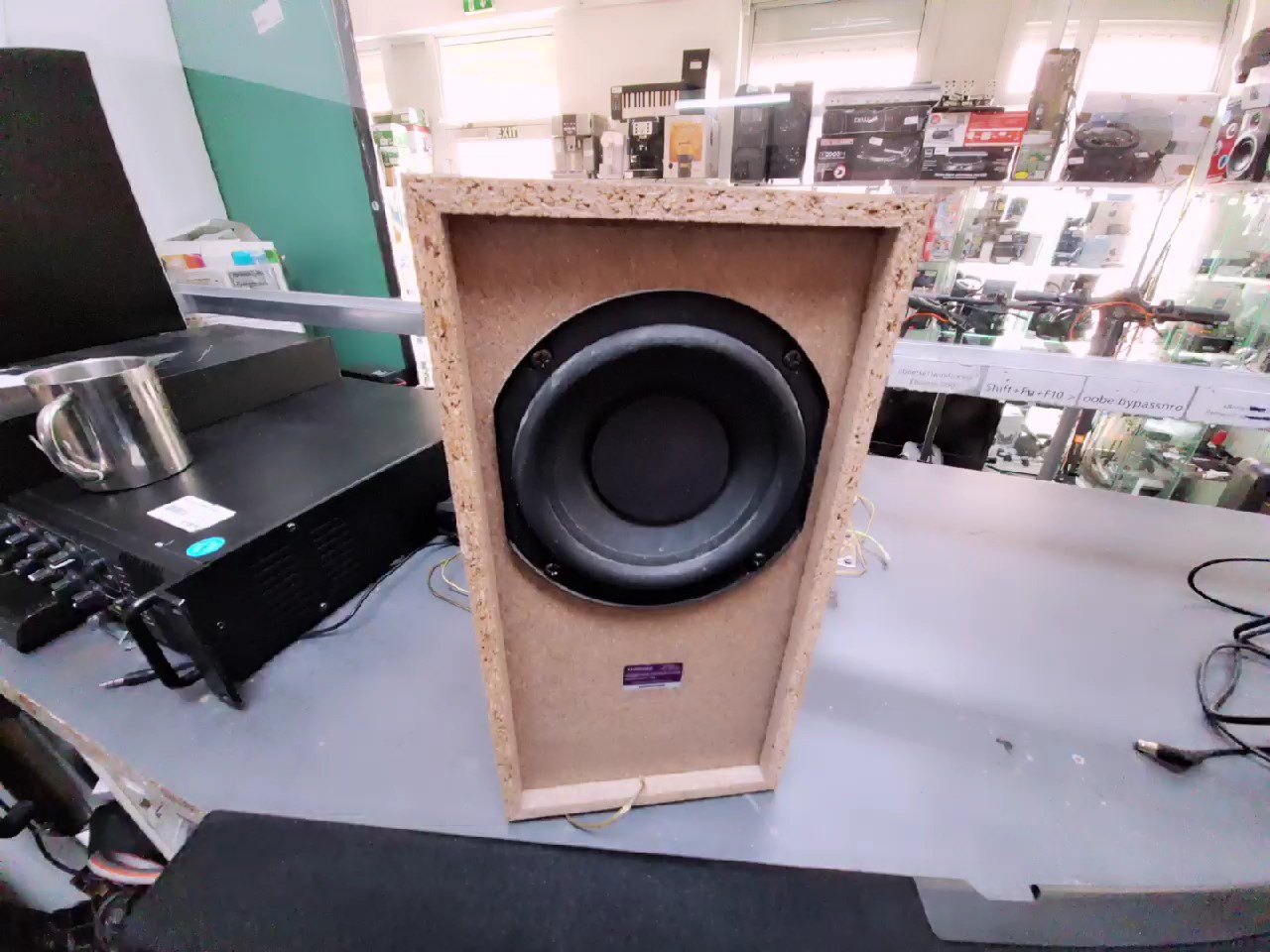 Samsung Hw-k335 Soundbar+sabwoofer | mit Ladegerät und Fernbedienung | Zustand: Sehr Gut – Bild 4
